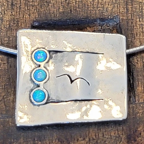 925 Sterling and Opal Necklace Signed Didae Modernist Hammered Design - Picture 6 of 9